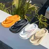 Breve diseñador de rayas marca sandalias de mujer playa al aire libre plana mujer diapositivas baño pareja zapatillas verano nuevos zapatos femeninos J220716