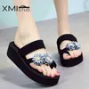 Xmistuo Zomer slippers voor vrouwelijke mode slippers met bloemen buiten highheels strandplatform sandalen glijbanen schuifriem J220716