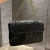 Womens Designer Jumbo Chevron line V-stitch Quilted Bags Lambskin Real Leather GHW Crossbody Shoulder Large Capacity Outdoor Sacoche Black Briwn Handbags 32X22CM