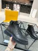 2023 homme Hot Sell Classic Snow Mini Boots Boots chauds Men Fashion Men Platform Boot Ultra Matte Fur Suede Blend Mélange Comfort Hiver Designer Designer Boties Taille 39-45 -M194