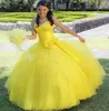 2022 Kopciuszek żółty proste sukienki Quinceanera Suknia balowa Sweetheart Big Bows Corset Long Tiuls XV Applique Vestido de 15 anos p3353448
