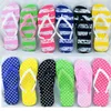 2022 Zomer vrouwen slippers gestreepte slippers platte huis hotel snoepkleur outdoor mannen schoenen vrouw strandschoenen niet -slip sandalen J220716