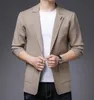 Мужские костюмы Blazers костюма Coat Men's Casual Slim Single Western Hoat Осенняя куртка Молодежная деловая костюма 221121