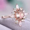 Solitaire Ring Designer Rose Gold Engagement Rings for Women Pink Color AAA Zircon Luxury Wedding Jewelry Gift Party Wholesale 221119