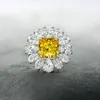 Alyans bayanlar yüzüğü parlayan 10 10mm sarı elmas nişan mavi kadınlar için mücevher kadın gümüş renkli hediyeler