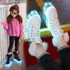 Сапоги Undlejerry Gloing for Boys девочки и женщины USB Recharged Light Up обувь теплые плюшевые дети с высоким топом зима 221121