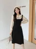 Vestidos casuais vestido de malha de colarinho de boneca sólida mulher outono inverno manga longa retalhos de retalhos de suéter fino senhoras doces moda coreana