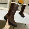 Stivali da neve Desert Boot Womens Cowboy Fahsion Platform Winter Arrow Leather 5Cm Heel Medal Heavy Duty Soles