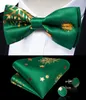 Мужские костюмы Blazers Green Christmas Men Vest Bowtie Pocket Square Mufflinks Set Setted Snowflake The Laselect for Man Accessories Party Giftse 221121