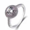 Pierścienie klastra 2022 Okrągły różowy / szampański srebrny ślub cyrkonu dla kobiet biżuteria zaręczynowa kreatywny palec