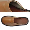 Pantoufles Hommes Grandes Tailles Maison Intérieure En Cuir De Vache Maison Pour Hommes Étage Baotou Pantoufles Femmes Anti Slip De Luxe Doux Chaussures Plates J220716