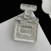 Perfume Bottles Number 5 Jewlery Lapel Pins Brooches Broche Broach Jewelry For Women Pins For Clothes8027659