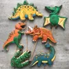 ベーキング型ケニアヤオ恐竜クッキーカッターセット-6 PC Trex Brontosaurus Triceratops Stegosaurus Volcano Biscuit Moldsステンレス鋼221122