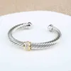 Brazalete de diamantes Pulseras Glamour Hombres Pulsera Charm Moda Brazalete Diseñador C Forma Hombres Mujeres Joyería Se desvanecen Rápido Acero inoxidable Wire238C