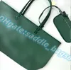 Äkta läder Cross Body stor shoppingväska modedesigner Lyxväskor män kvinnor duffle helg topphandtag bagageutrymme resekorg strand Clutch gym fåfänga blöja