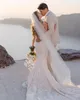 Elegant Lace Wedding Dress Sparkly Sequins Sexy Spaghetti Straps Bridal Gowns Sweep Train Romantic Dress Robe De Mariee