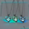 Pendentif Colliers Lueur lumineuse dans le coeur sombre maman collier bleu vert Fluorescence médaillon colliers Cage pendentif pour femmes filles Dhqy8