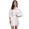 Indumenti da notte da donna Kimono Accappatoio Abito in raso setoso Camicia da notte da donna Intimo Lingerie Oversize 3XL Solido Sposa Damigella d'onore Abito da sposa