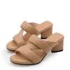Sandálias 2022 Sexy Women's Pumps Heels Leather for Mulheres Senhoras Sapatos Crescedores Y556-2 Salto Quadrado Comfy Mules Sandal Girl