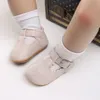 İlk Yürüyüşçüler Bebek Ayakkabıları Klasik Deri Erkek Kız Çok Molor Kauçuk Sole Anti-Slip Bebek Moccasins 221122