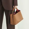 Designer Bag S Venof Designer 2022 Trend för märke Soft Women Leather Ladies Tote Fashion Bucket Bag