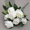 Flores decorativas grinaldas 10 rosas de cabeça Borgonha Bunco Artificial Western Rose Decoração de casamento 11 cor Simulação falsa 211122