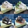 Scarpe casual di alta qualità Sneakers da basket Classic Retro con simbolo della freccia Trend di moda di fascia alta Joker Uomo S Taglia 38-44