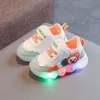 New First Walker Infant Baby Shoes Seven Colors Children's Octopus Yeezzies Sneakers Boys' and Girls' Breathable Small Cage Bag Volcanic Sports Shoes K199