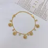 Pulseras con dijes Diseño de moda Joyería para niñas de lujo Cadena de oro de buena calidad Pulsera multibrújula para mujeres Rhinestones Decoración Acc309r