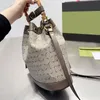 Nouveaux sacs seau Design Luxurys femmes sacs à main poignée en bambou sac à bandoulière sac à bandoulière dames fourre-tout de qualité supérieure avec boîte