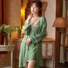 Vêtements de nuit pour femmes en dentelle nuptiale cadeau de mariage 2 pièces femmes Robe ensembles Satin Kimono peignoir robe Sexy vêtements de nuit avec coussinets Lingerie intime