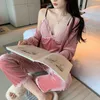 Hemkläder sammet pyjamas Set Women Lounge Wear 3st Sleepwear Lace Patchwork Pajamas Sexig Kimono Bathrobe -klänning Intim underkläder