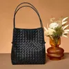 designer bag Woven Women Fashion Shoulder Large capacity Leather Tote Bag Autumn and Winter Handbag