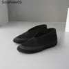 Designer de sapatos de vestido The Row New Pele Integrated Wool One Foot Nun confortável Sapatos solteiros quentes de lã para mulheres