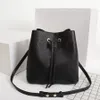 2020 Luxurys Tasarımcıları Neonoe Kova Çantaları Moda Louise Kadınlar Viuton Çantalar Eski Çiçek Çantalar Kadın Tote Marka Marka Omuz Crossbody Bag M44022