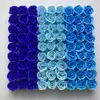 Couronnes de fleurs décoratives 81pcs / set mélange de couleurs bricolage cadeaux créatifs savon tête de rose sans support décor de fête à la maison pour mariage cadeau de saint valentin 221122