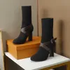 Topuklu Topuk Bot Elastik Boot Kadın Ayakkabıları Yüksek Topuklu Kış Çoraplar Moda Seksi Örme Tasarımcı Alfabetik Lady Mektubu Kalın Çiçek Topuklu Kutu No50