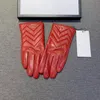 Femmes élégantes gants en cuir rouge hiver plus mitaines en velours extérieur épais gants de conduite concepteur mitaines en peau de mouton avec boîte