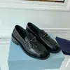 Damen Schwarz Lackleder Loafer Schuhe Klassische Preppy Penny Loafer Mode Dame Flache Mokassins Gummi-Monobloc-Sohlen