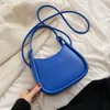 Bolsas de noite Mulheres Mensageiro Crossbody para mulheres viagens ao ar livre Viagem de lazer sólida Casual Casual