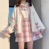 Maglieria da donna T-shirt inverno giapponese Kawaii moda rosa cardigan donna Harajuku maglione lavorato a maglia carino fiocco cuore coreano stile college JK cappotto uniforme 221123