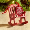 Decorações de Natal Christmas in Heaven Memorial Ornament Mini Cadeira de balanço de madeira com decoração de casa de etiqueta significativa para decoração de Natal 221123