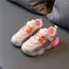 Atletische schoenen maat 21-30 Baby Luminous Sneakers Kinderen gloeien voor kinderen jongens meisjes geleid met lichte anti-slippery peuter