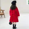 Cappotto Ragazza Inverno Addensare Caldo Rosso Lunghezza media Anno natalizio Capispalla per bambini Collo in pelliccia Abbigliamento per bambini in età scolare 221122