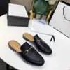 2022 Designer Princetown Pantoufles Mules En Cuir Véritable Femmes Mocassins Chaîne En Métal Confortable Casual Chaussure Dentelle Velours Pantoufle Avec Boîte