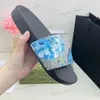 2023 Designer Hommes Femmes Sandales avec boîte à fleurs correcte Sac à poussière Chaussures Tiger Snake Print Slide Summer Wide Flat Slipper Taille 35-48 Q2GC #