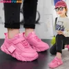 Scarpe da ginnastica Primavera Bambini PU Ragazze Casual Mesh Solid Rosa Chiaro Ragazzi Bianco Hook Loop Bambini Scarpe sportive antiscivolo Moda 221122