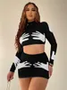 Zwei Y2K 2 -teilige Frauen Outfits Autumn Kleidung sexy Handform Print Crop Top Minirock Ins 2Piece Frauen Kleidersets 221123 Stück 113