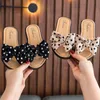 Slipper Bow Flats Sandali con diapositive Open Toe Infradito antiscivolo Pantofole da casa per bambini Kids Girls Summer Cute Beach Shoe 221123