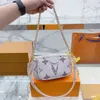 22SS Women Luxurys Designers 2 in 1 Pochette Felicle Handbag Medium Fiower Fiower Messenger Messenger Messenger Gold Gold